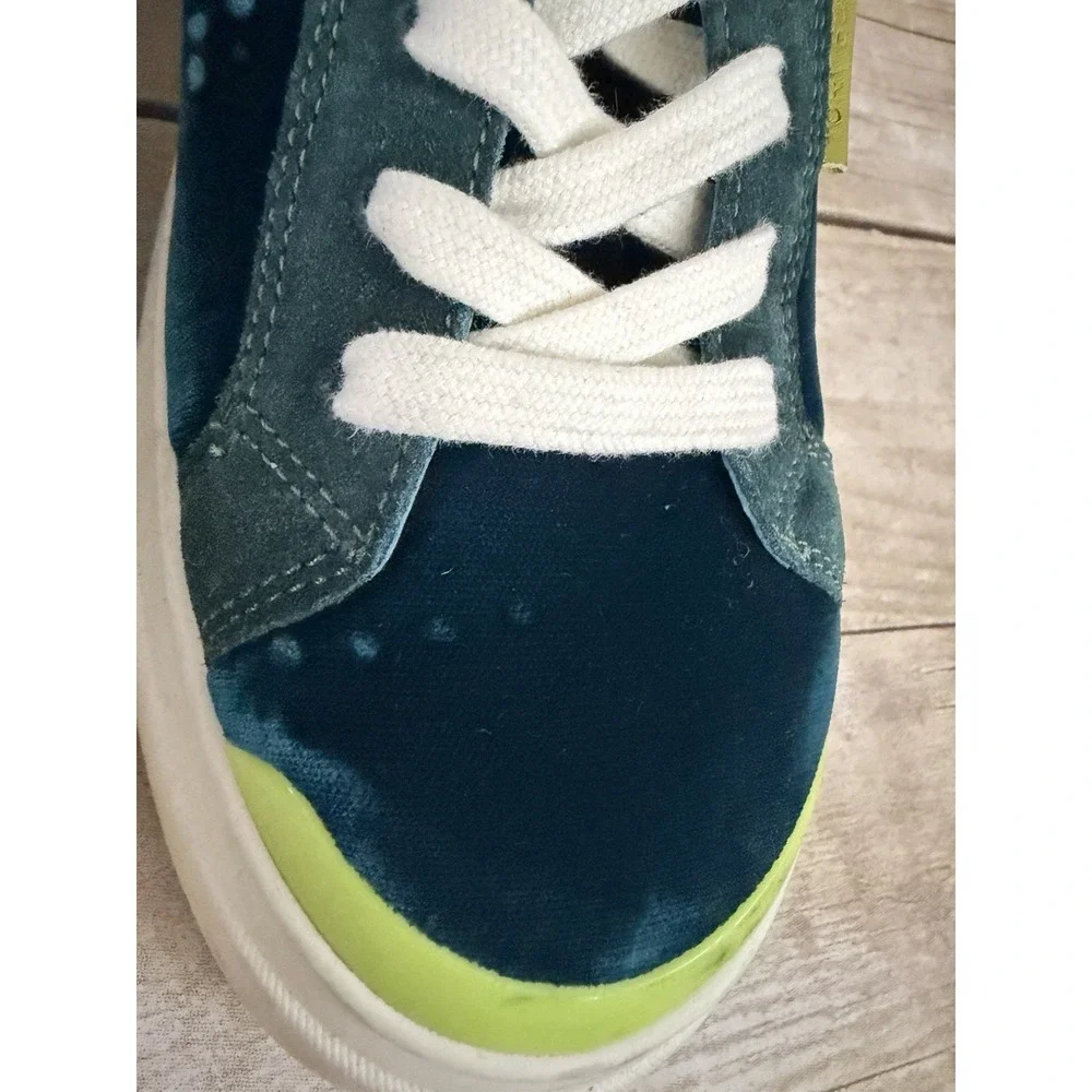 TORY BURCH Ladybug Teal Velvet Low-Top Women's Sneakers Size 9.5